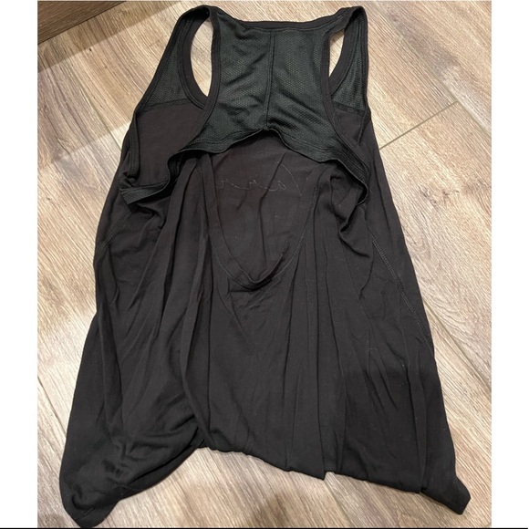 🌞 LAST CHANCE !! Workout tank - Picture 2 of 2